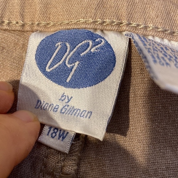 Q womens Siane Gilman solid tan stretch Boot cut plus size pants 18W.  EUC - Picture 4 of 5